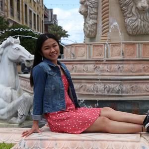 Meet your Posher, Alyssa